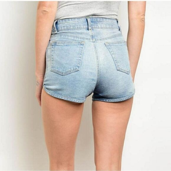 JW Signature Denim Dolphin Hem Shorts - Picture 2 of 15